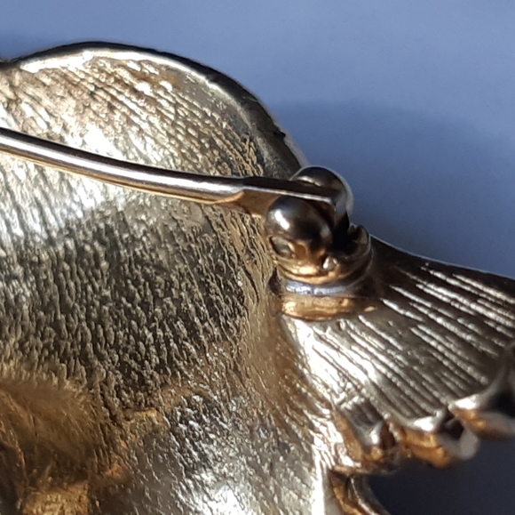 Vintage TRIFARI Black Panther Brooch - Picture 4 of 8